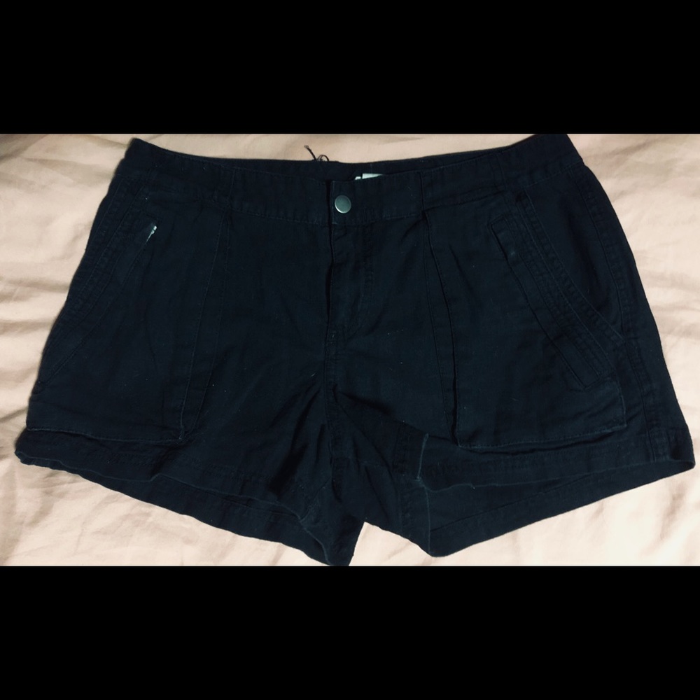 Converse OneStar Black Shorts